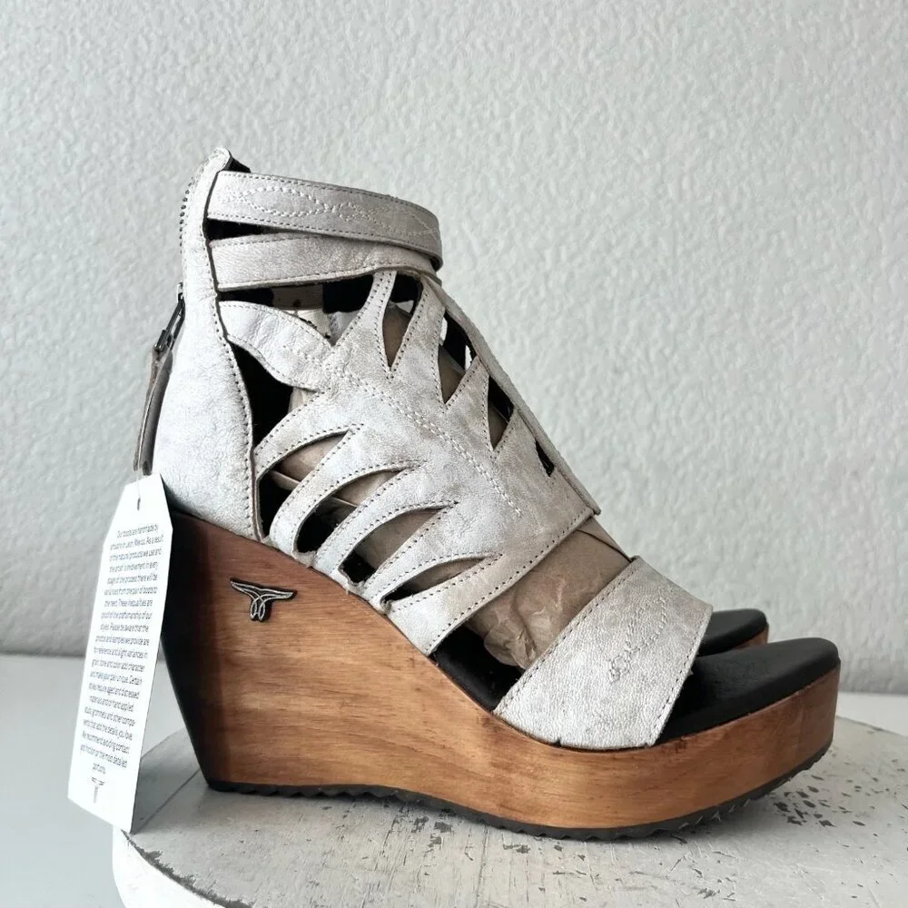 Lane Boots BECCA Wedges Womens Sz 5 Western Cowgirl White Wooden Heeled Sandals - Picture 2 of 12